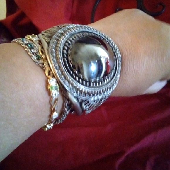 CLAMP Chrome Bangle - Picture 2 of 3